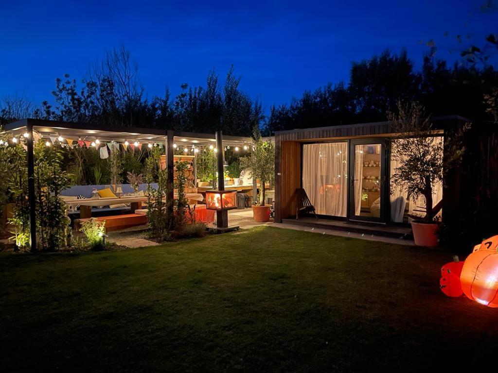 Dragonfly Glamping Spa Retreat Ashford  Exterior foto